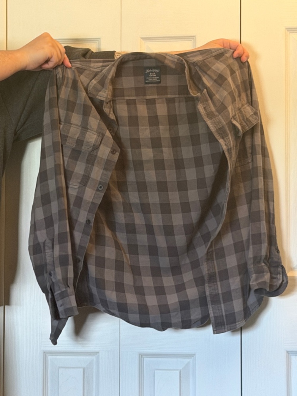 Faded Glory | Men’s Vintage Gray Plaid Long-Sleeve Button-Up Shirt